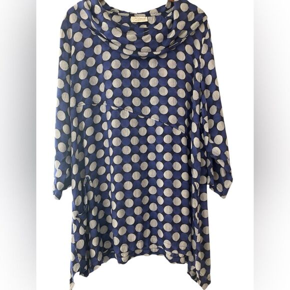 Komil Flowy Top Size L - Picture 1 of 6